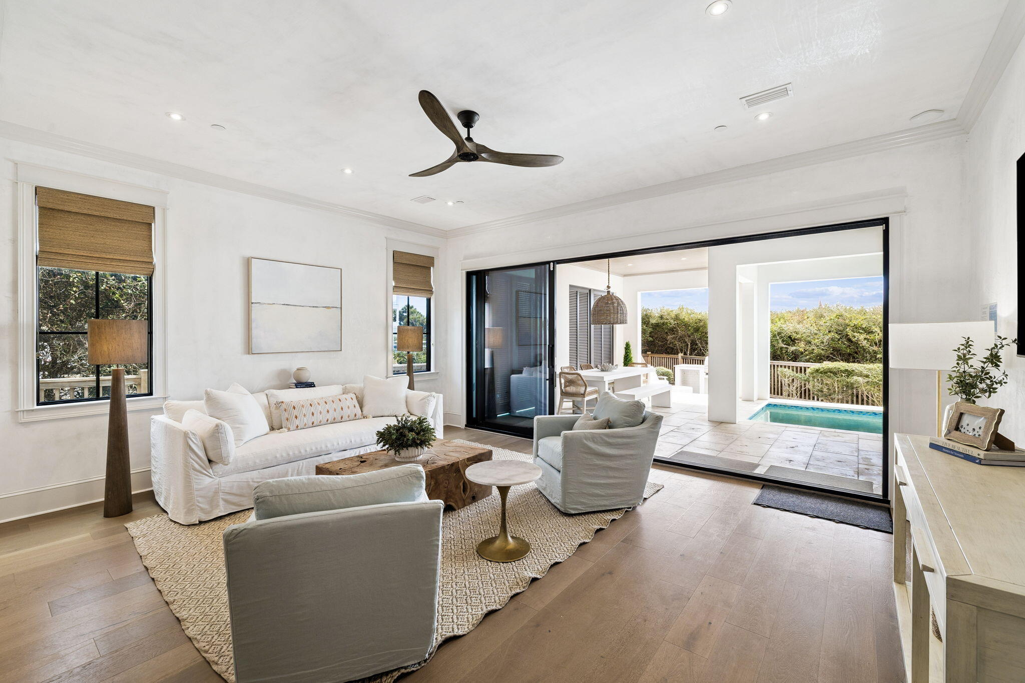 SEA WALK - Residential