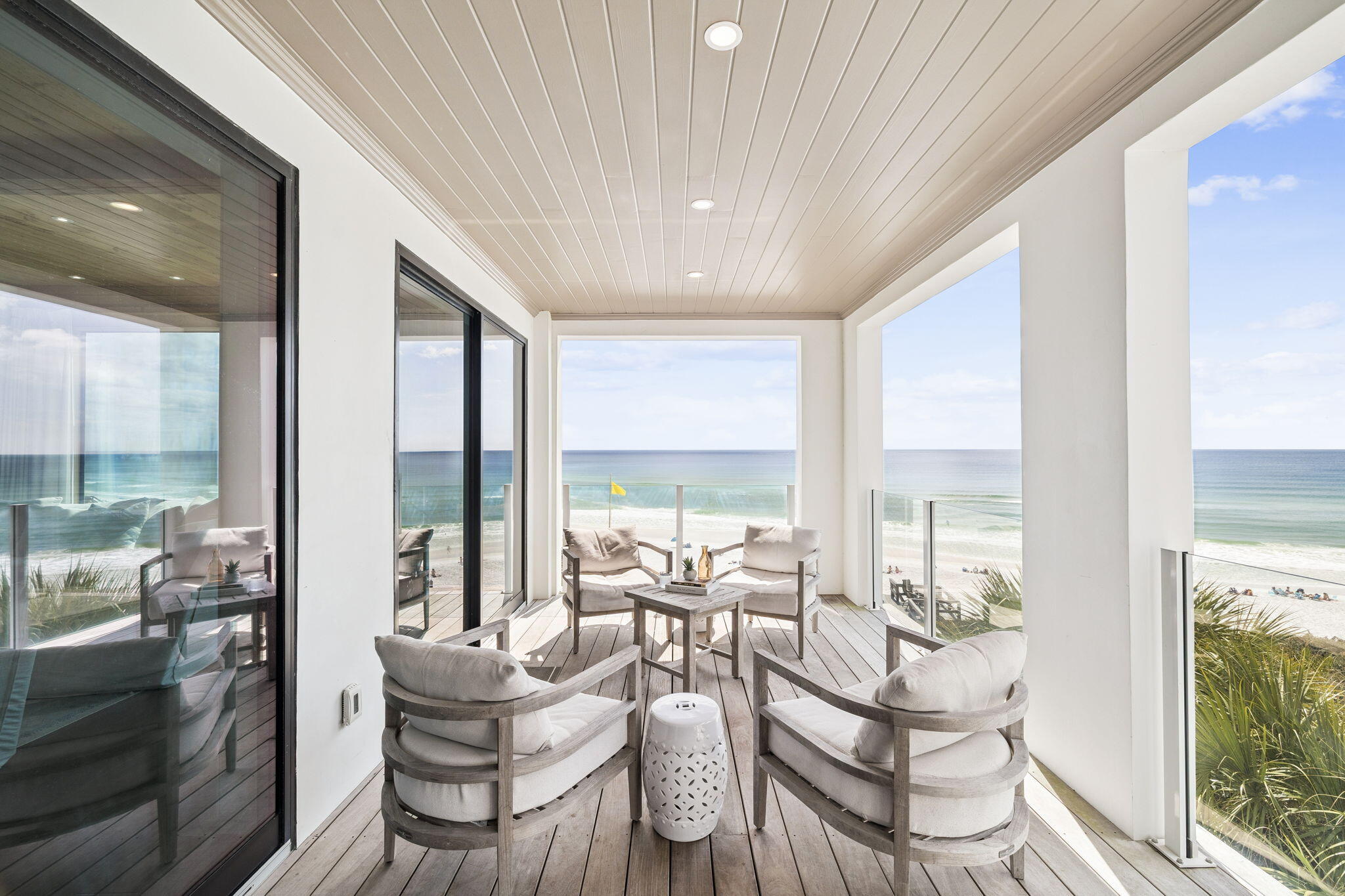 SEA WALK - Residential