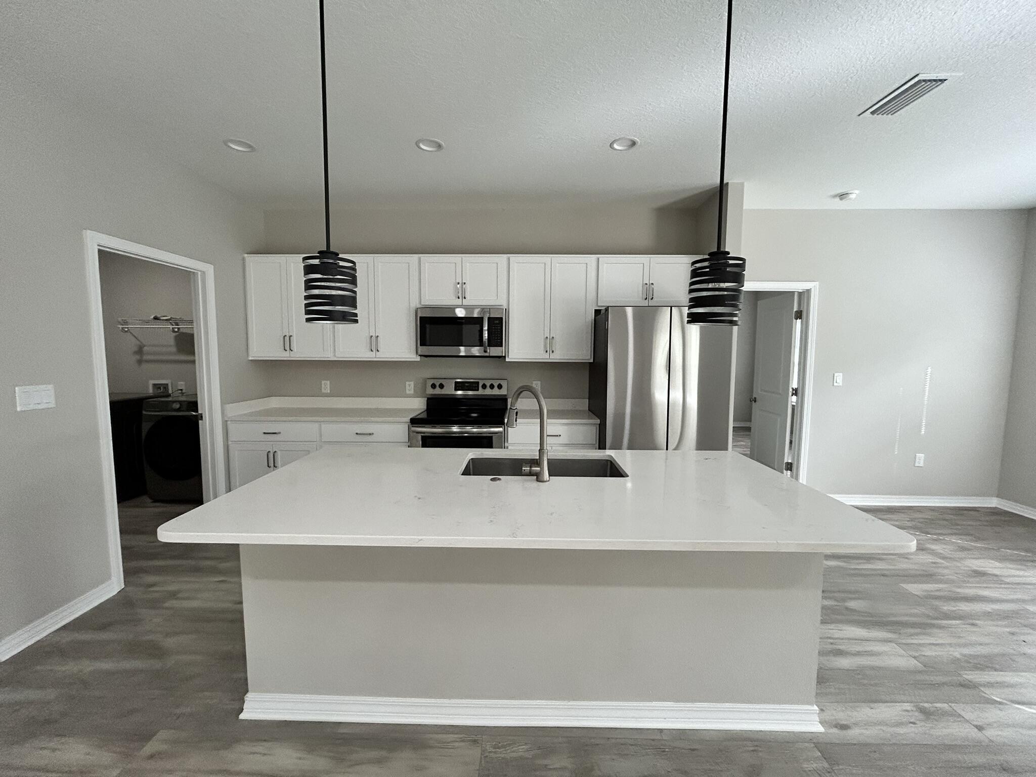 HERITAGE PLANTATION - Residential Lease