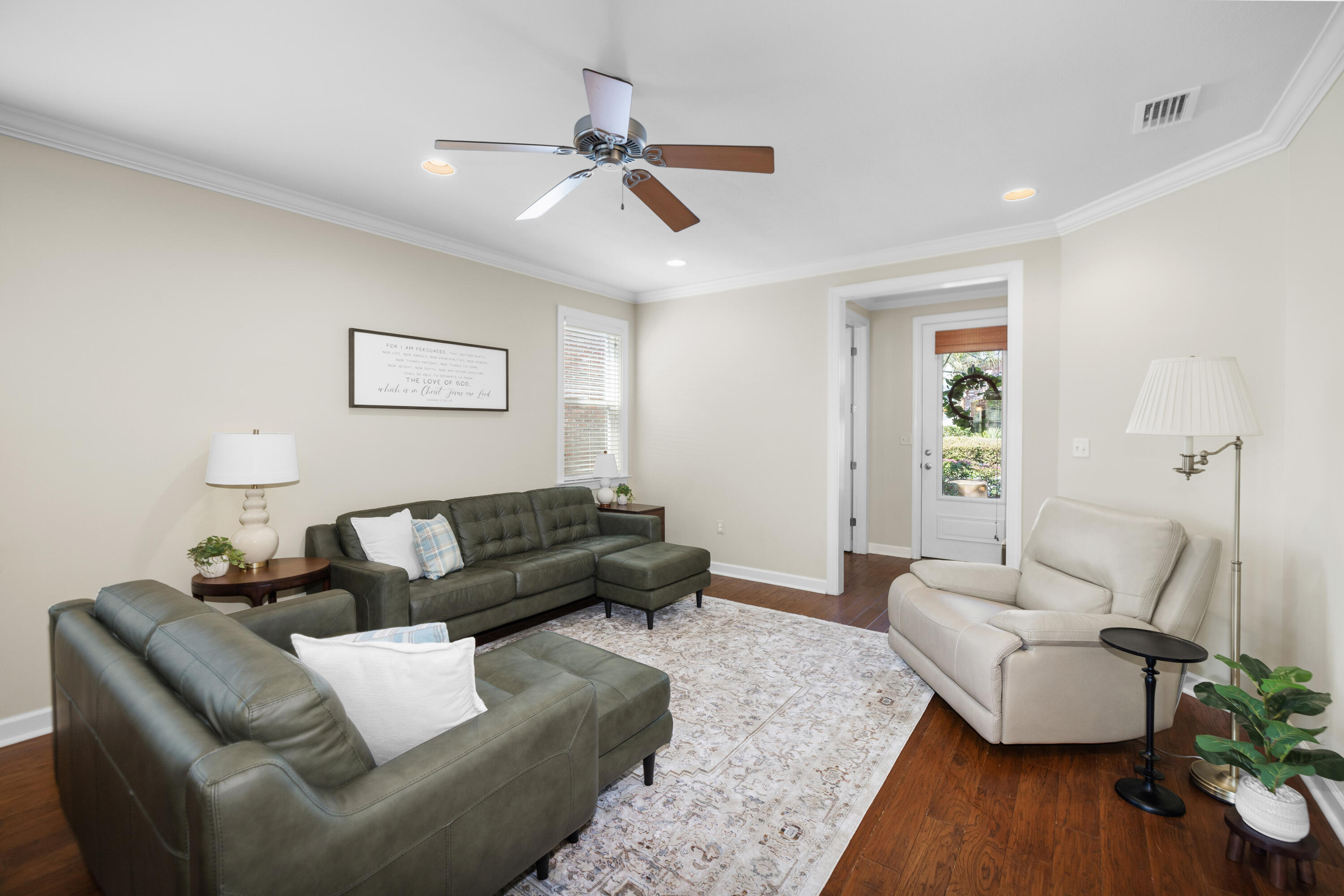 MARINA LANDING - Residential