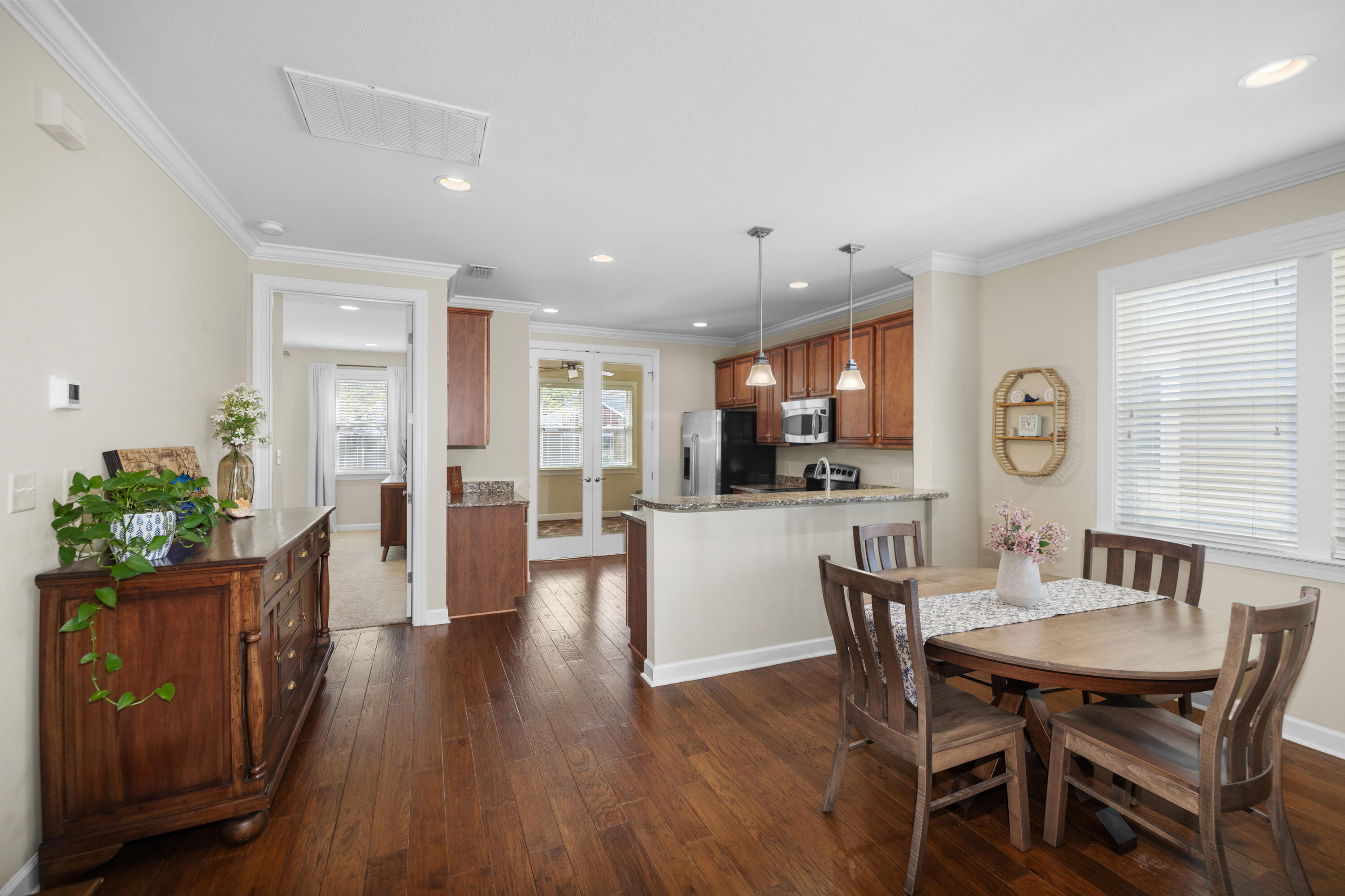 MARINA LANDING - Residential