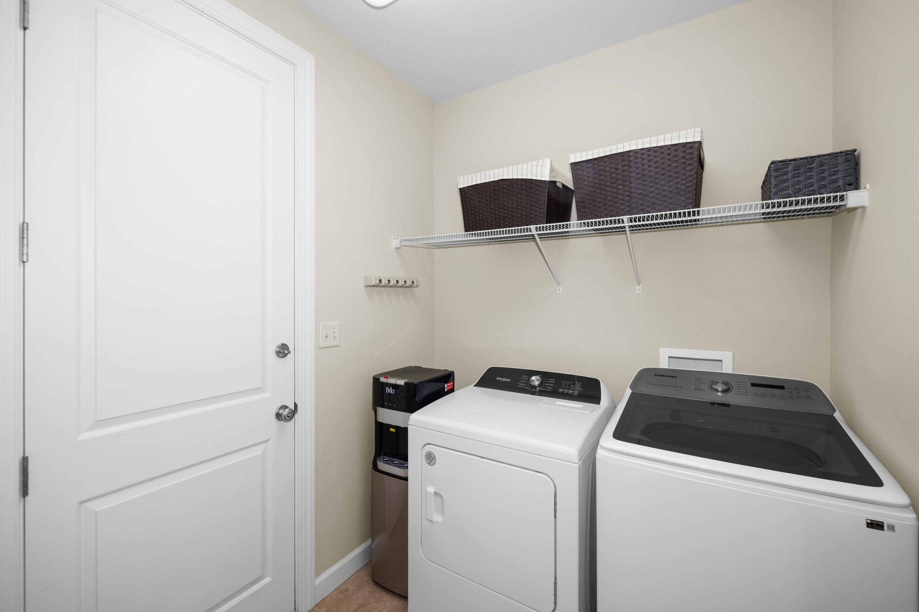 MARINA LANDING - Residential