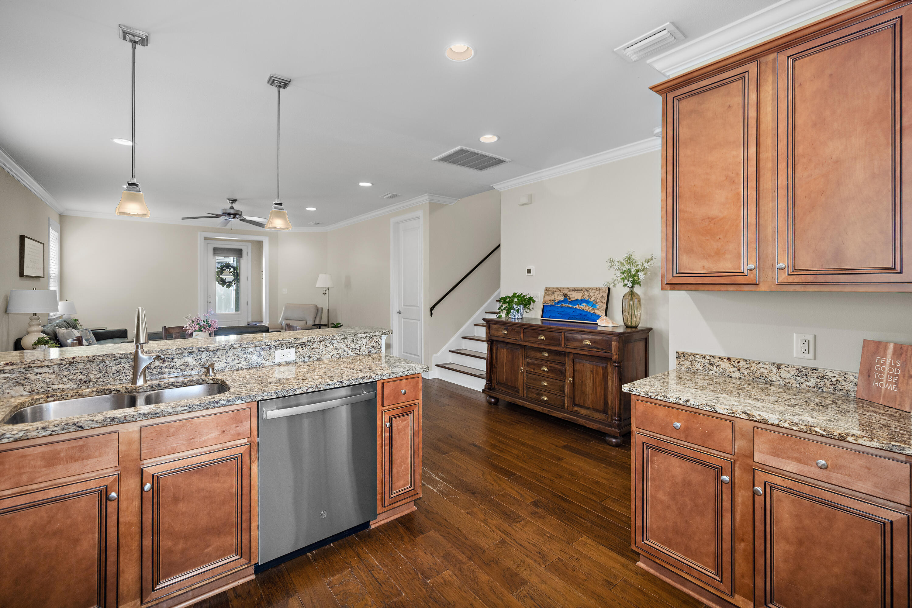 MARINA LANDING - Residential