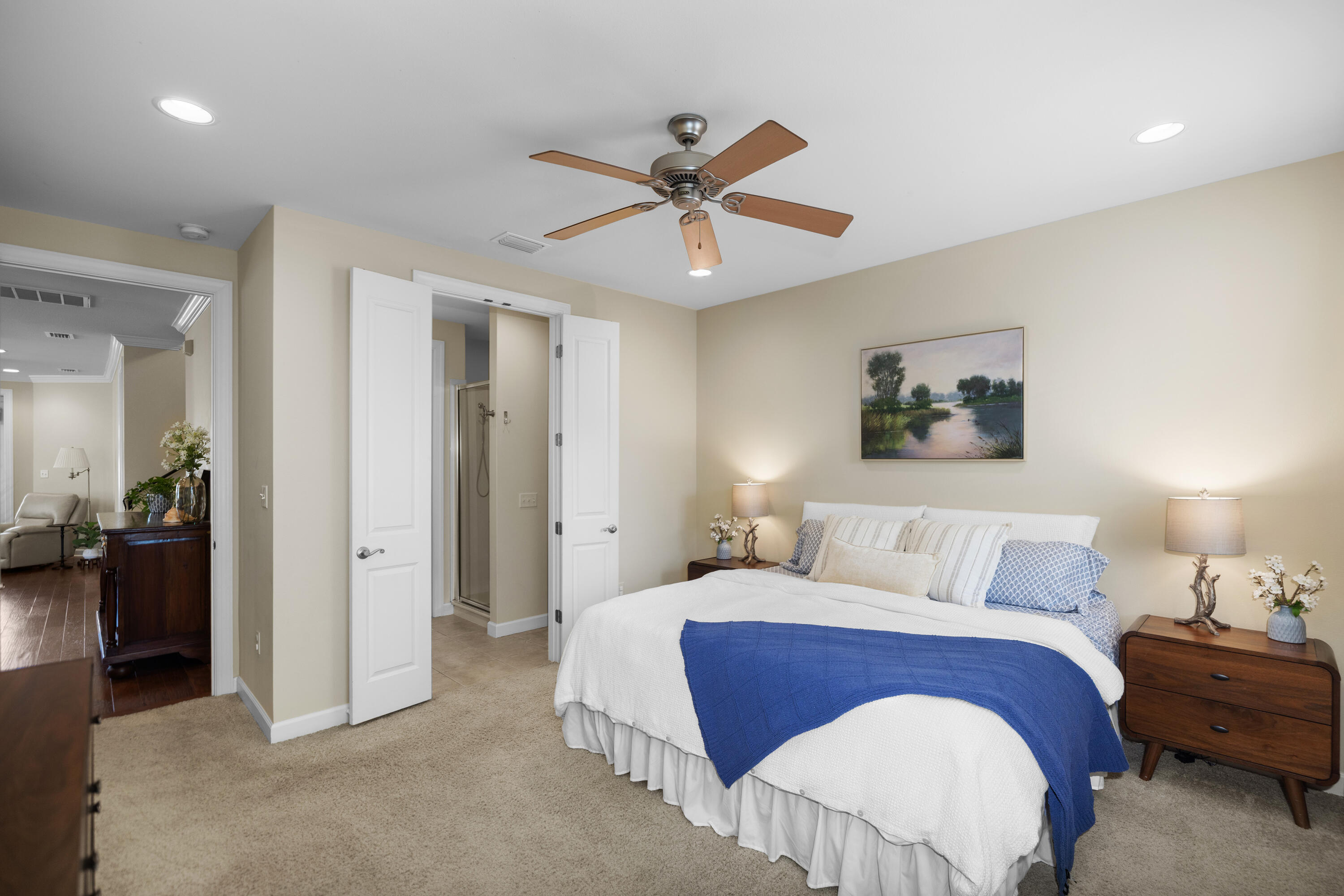 MARINA LANDING - Residential