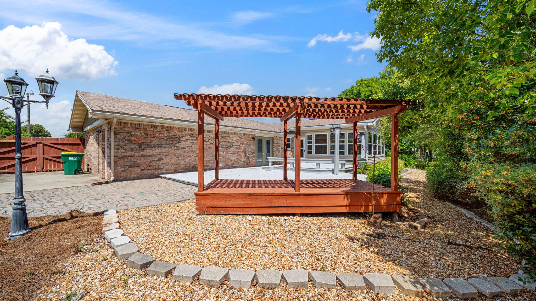 SEA HILLS 1ST - Residential