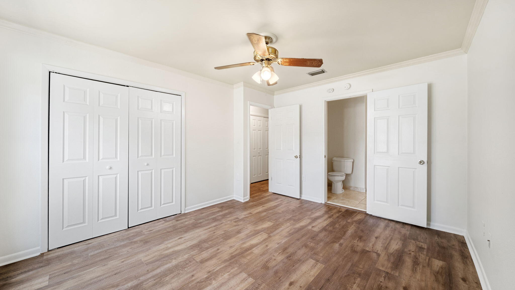 SEA HILLS 1ST - Residential