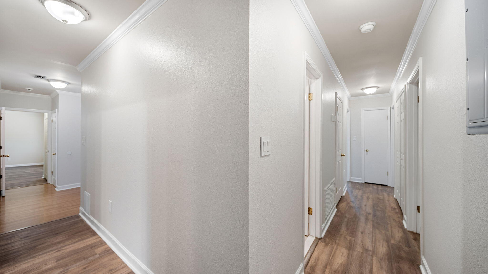 SEA HILLS 1ST - Residential