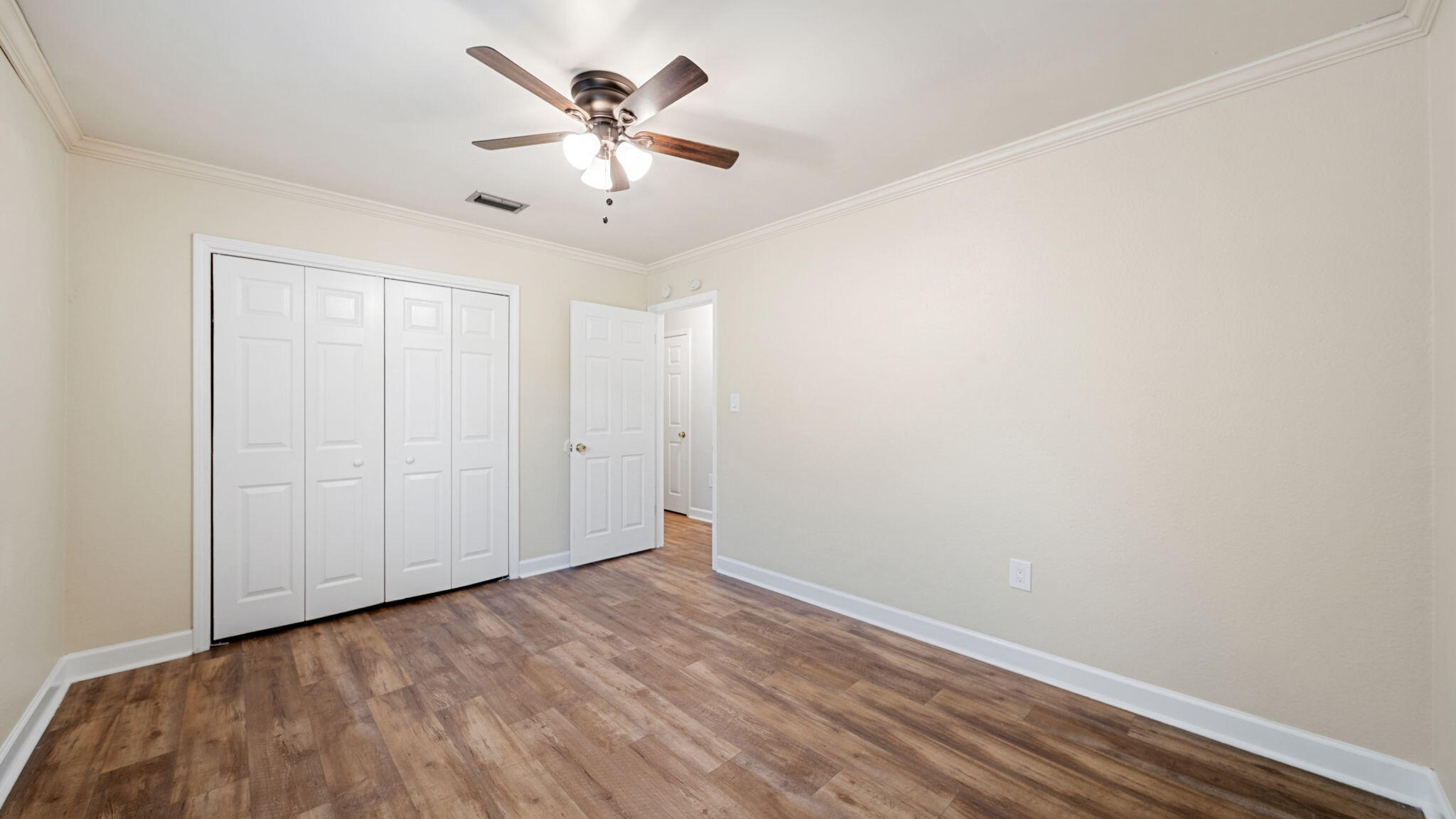 SEA HILLS 1ST - Residential