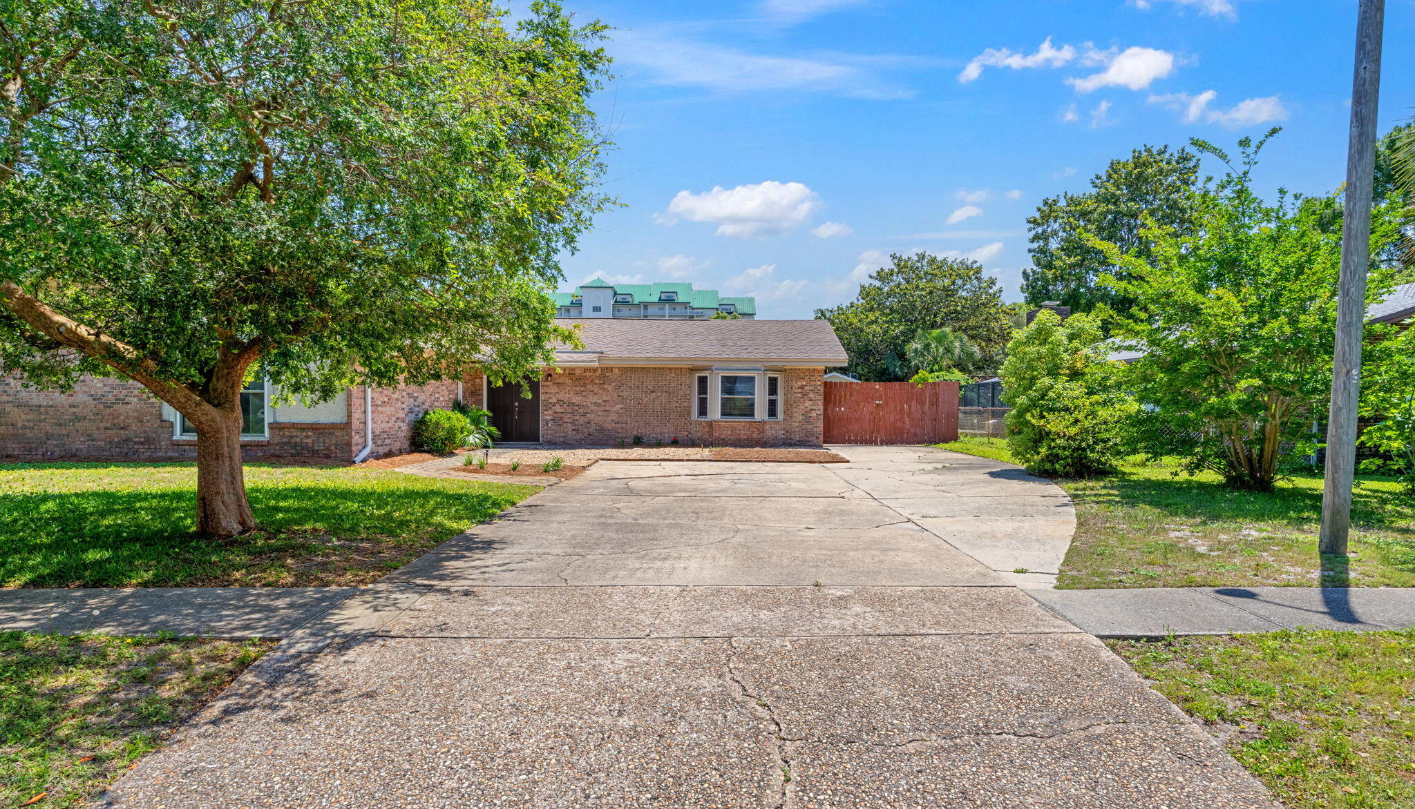 SEA HILLS 1ST - Residential