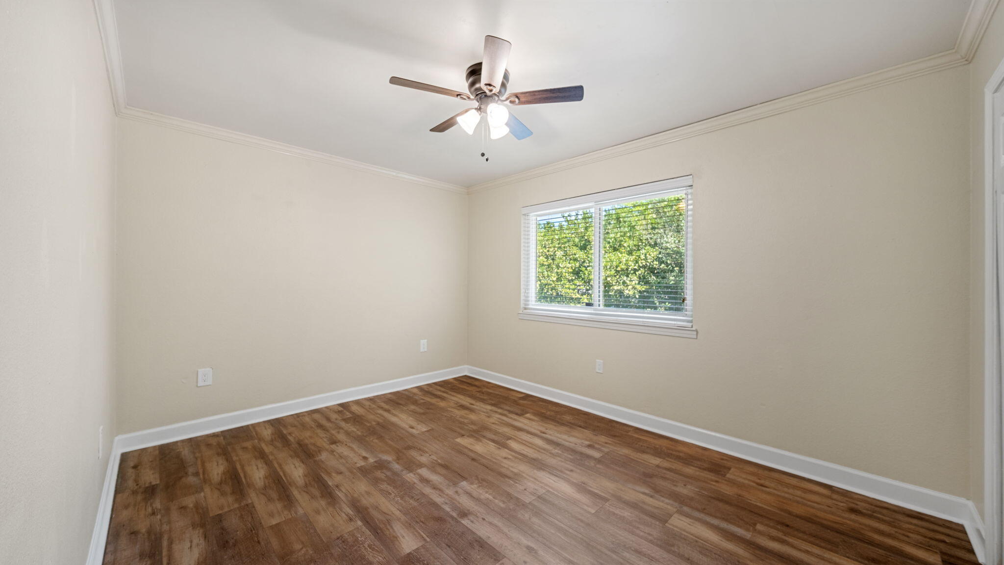 SEA HILLS 1ST - Residential