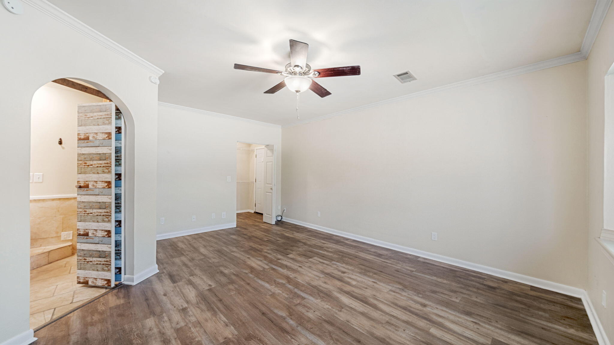 SEA HILLS 1ST - Residential