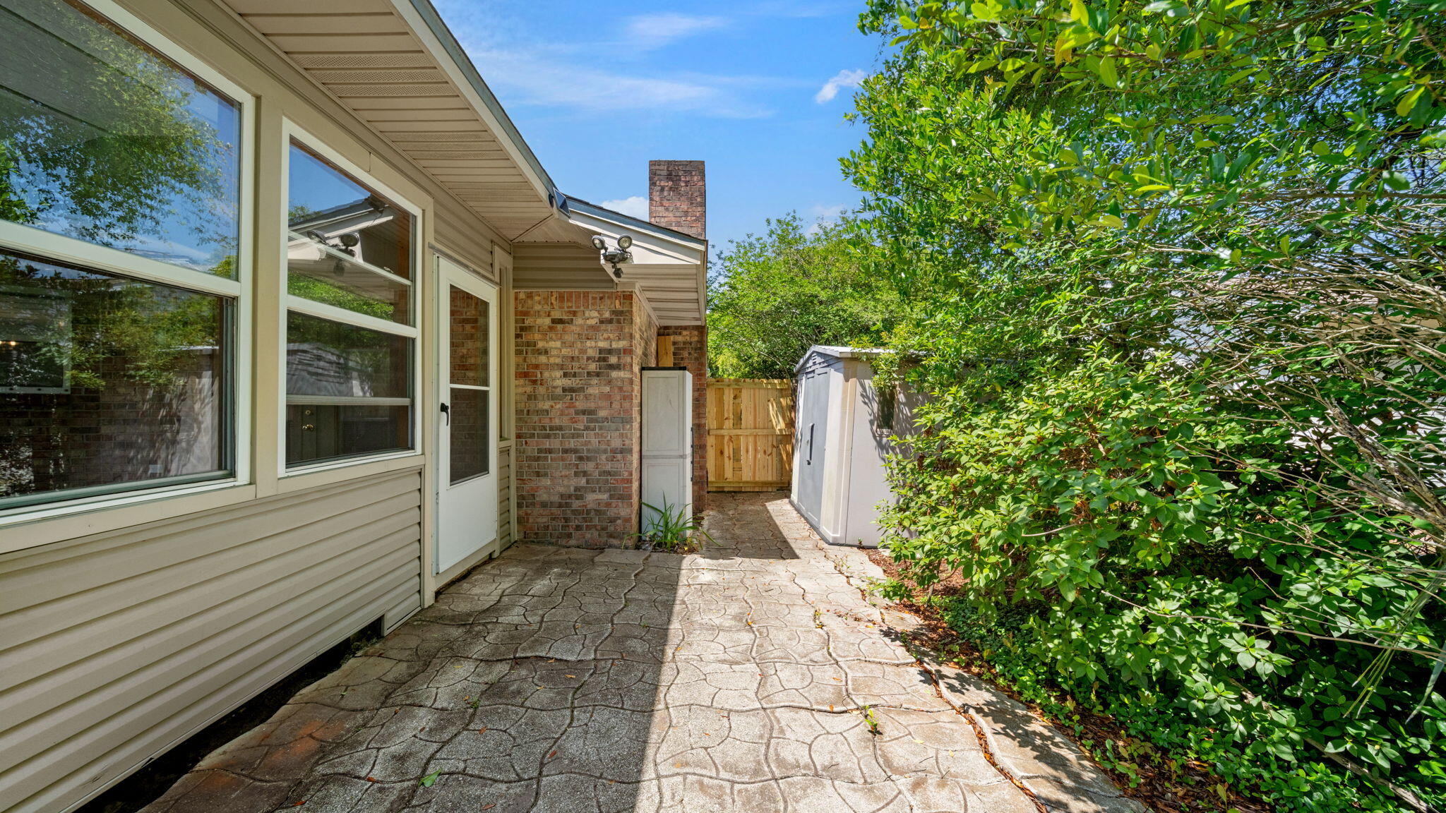 SEA HILLS 1ST - Residential