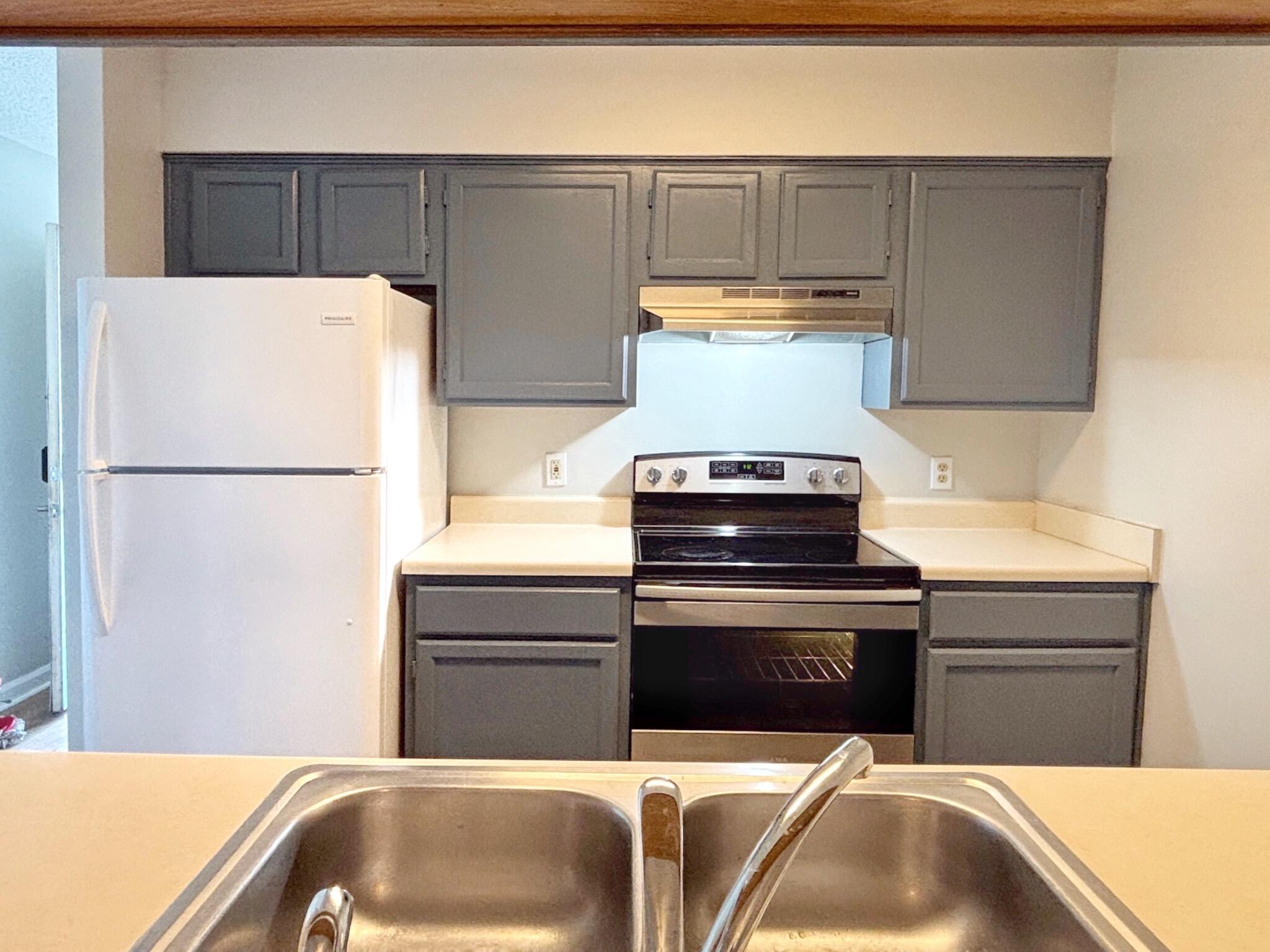 Pointe of View Condo - Residential Lease