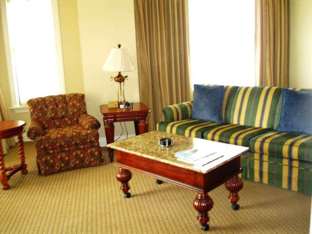 EMERALD GRANDE - Residential