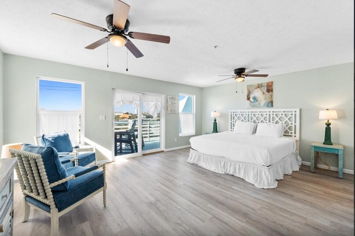 BAHAMA BEACH - Residential