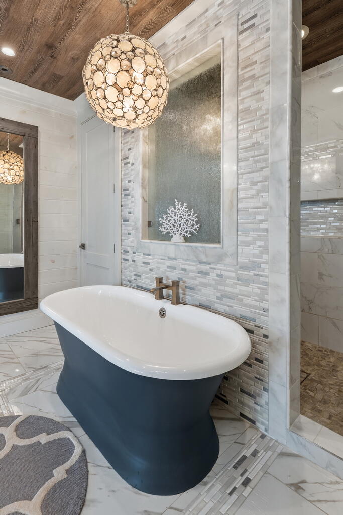 GULF TRACE - Residential