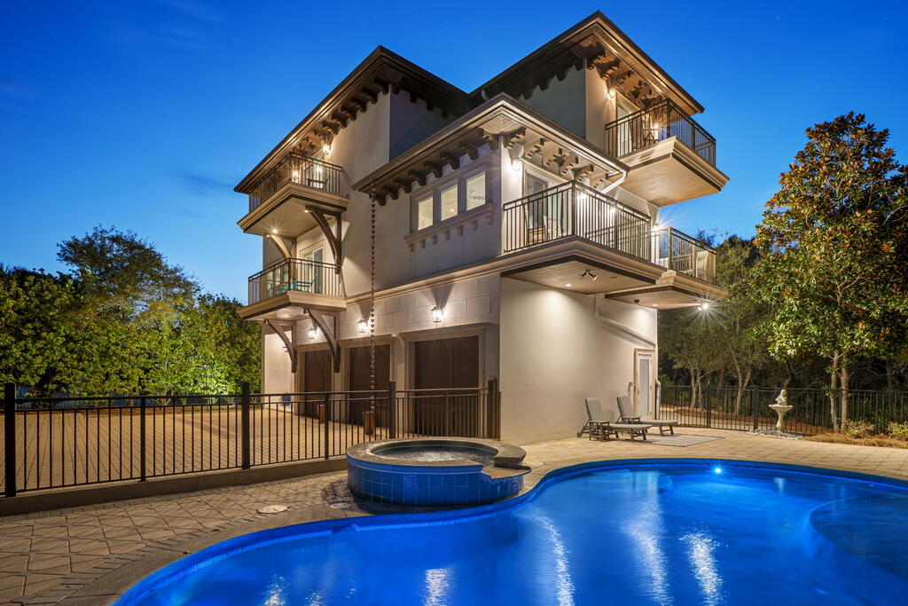 GULF TRACE - Residential