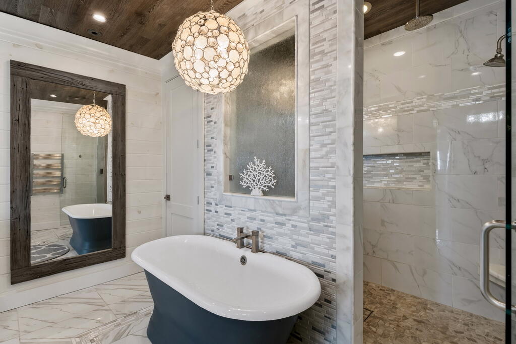 GULF TRACE - Residential