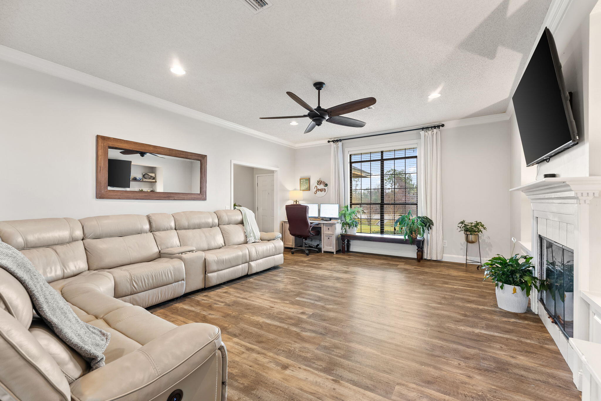 HUNTINGDON ESTATES UNIT 1 - Residential