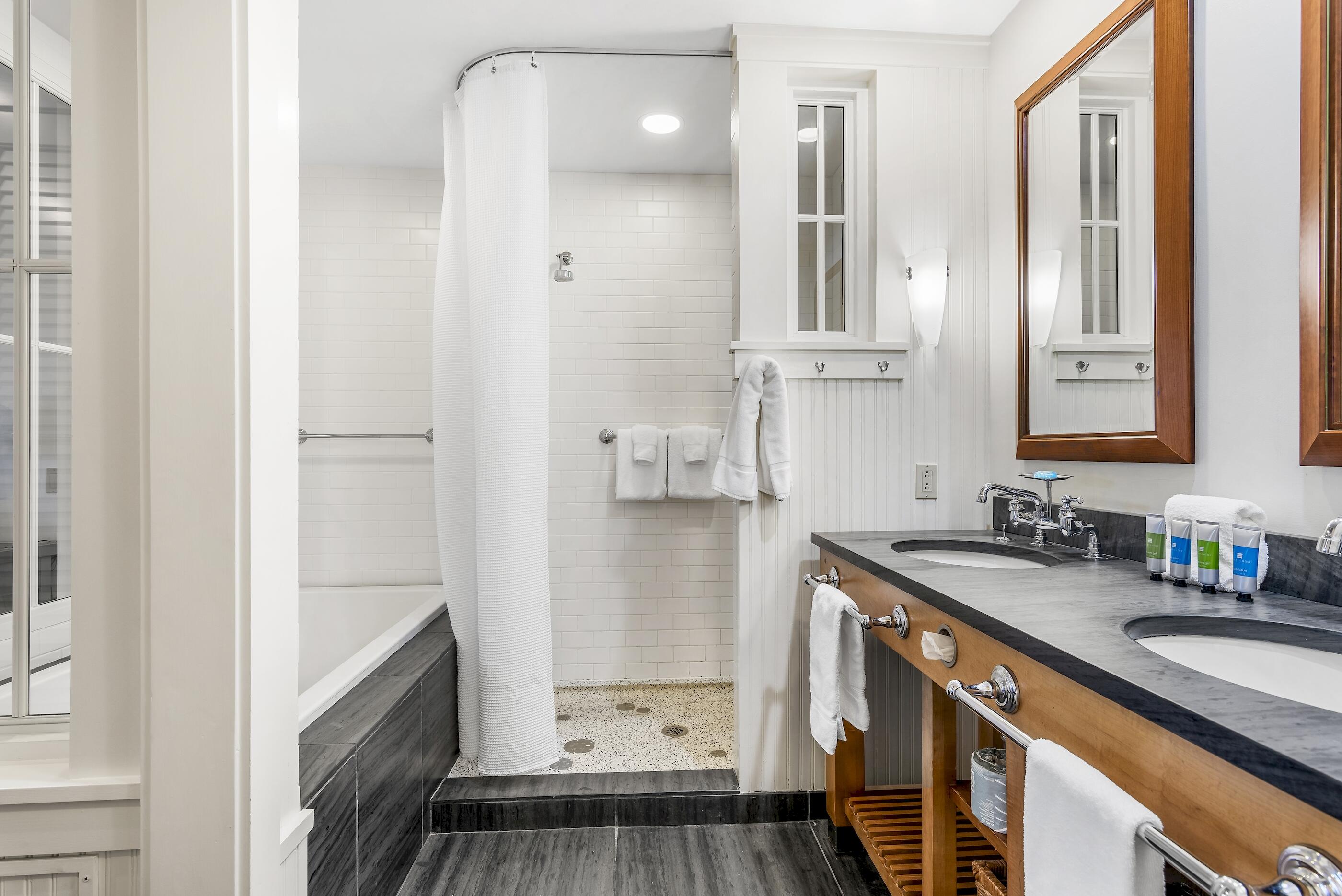 WATERCOLOR - Residential