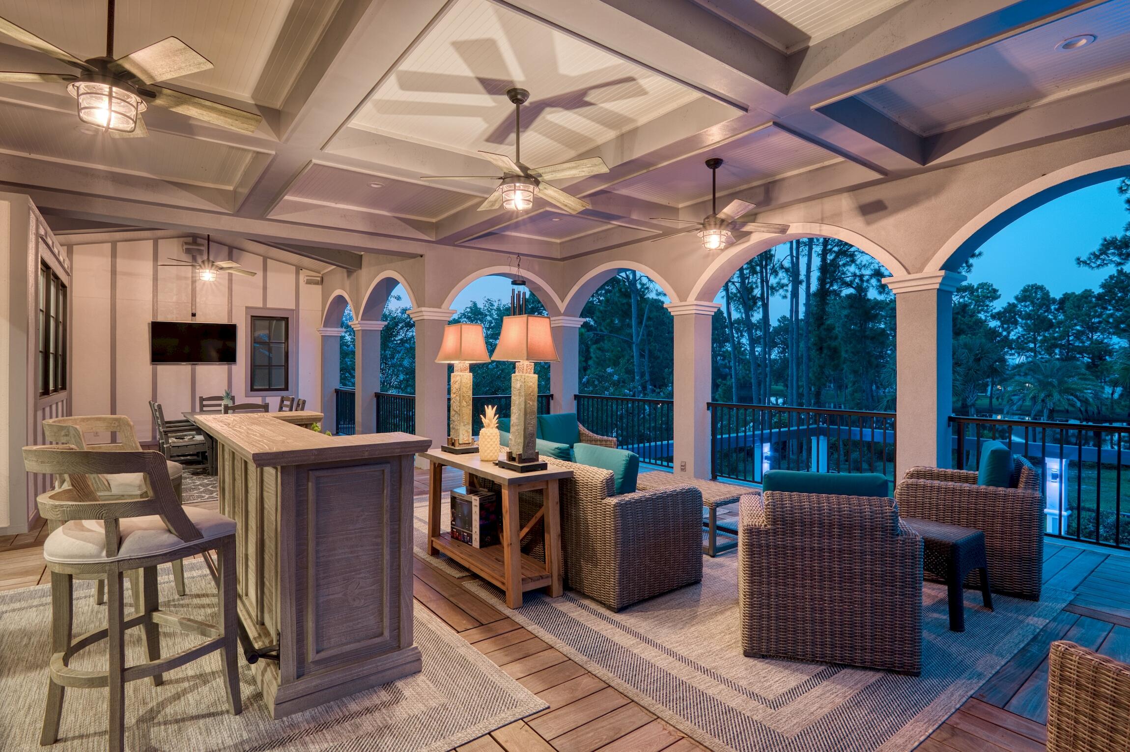 COUNTRY CLUB HILLS - Residential