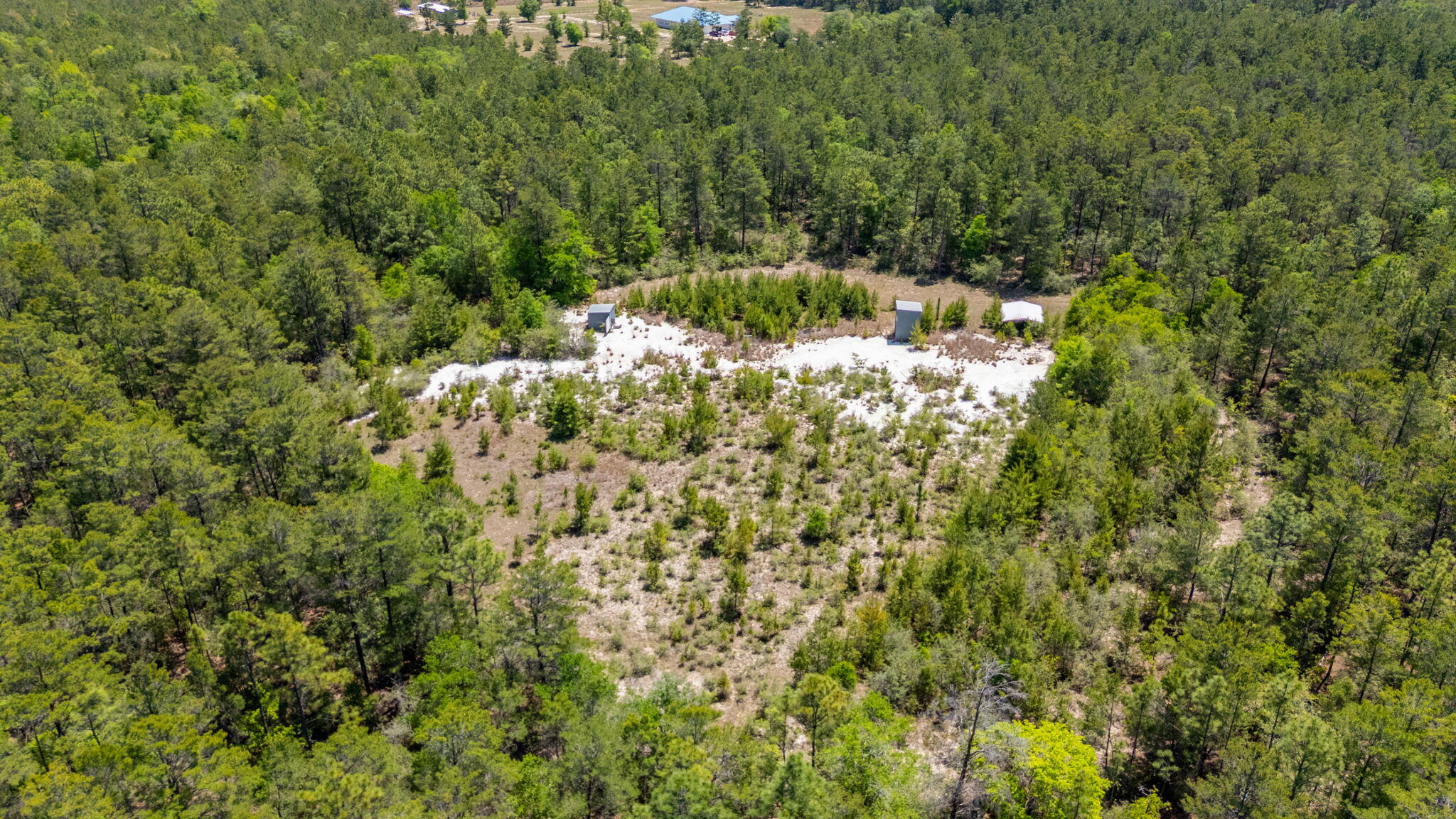 METES & BOUNDS - Land