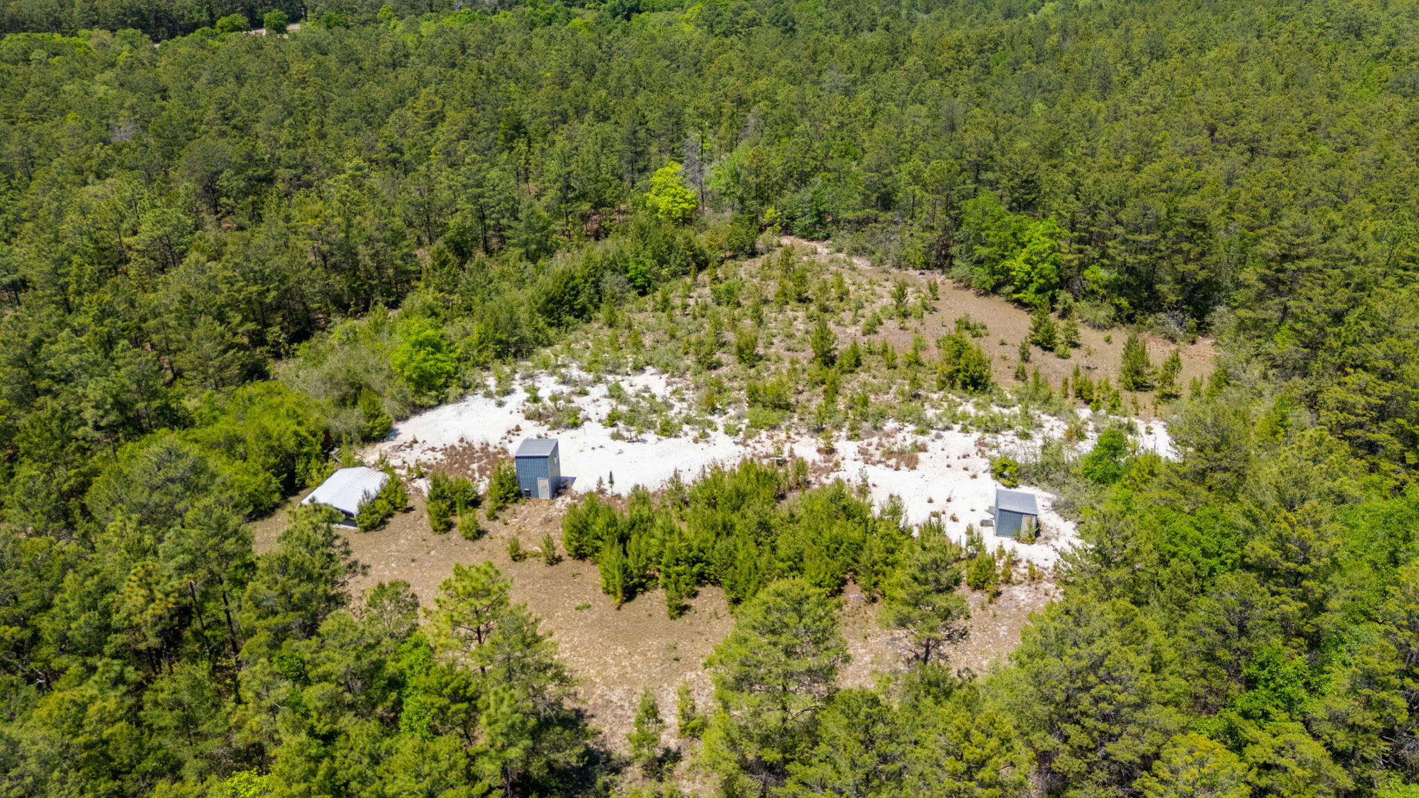 METES & BOUNDS - Land