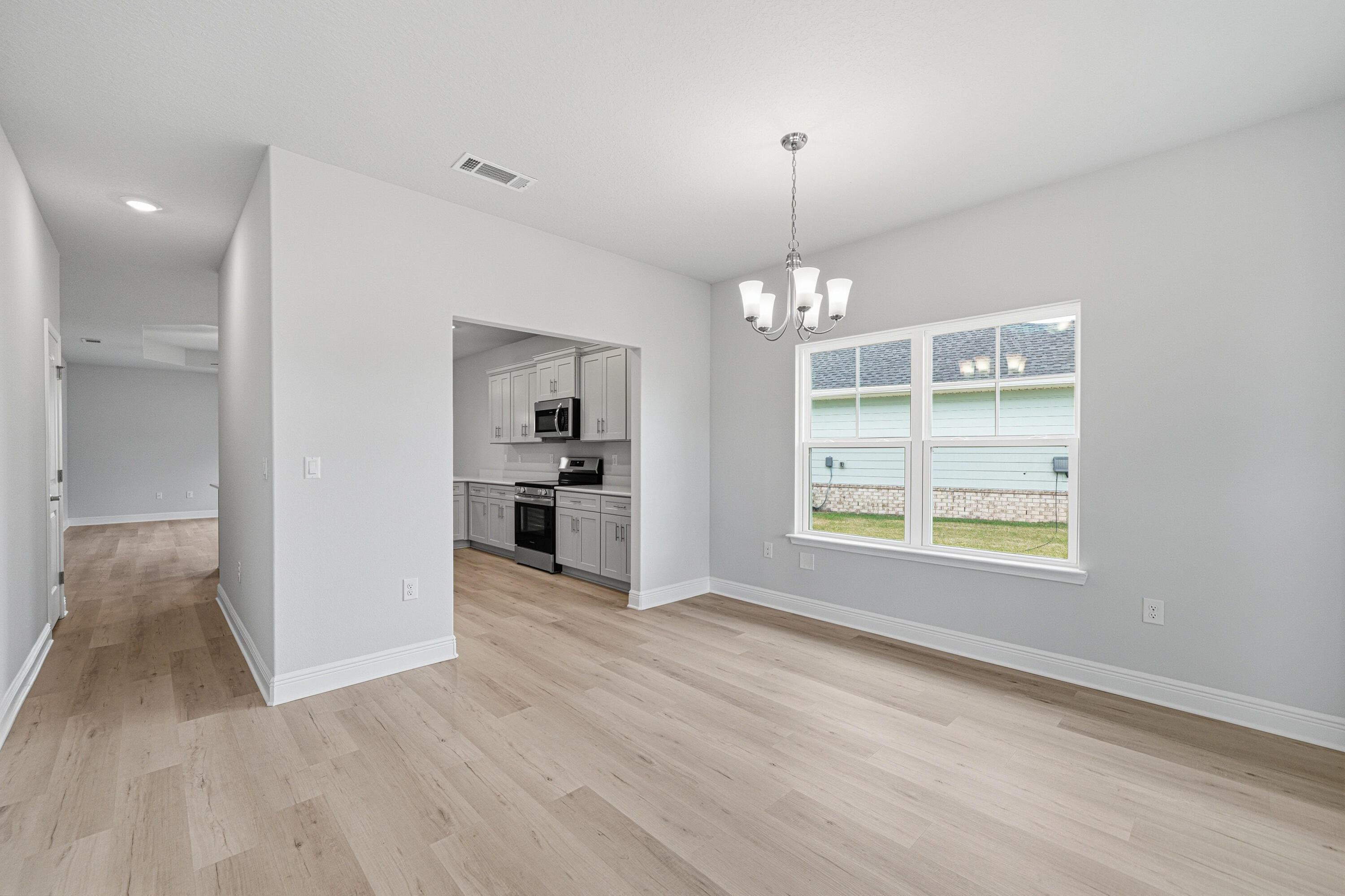 THE BLUFFS AT LAFAYETTE - Residential Lease