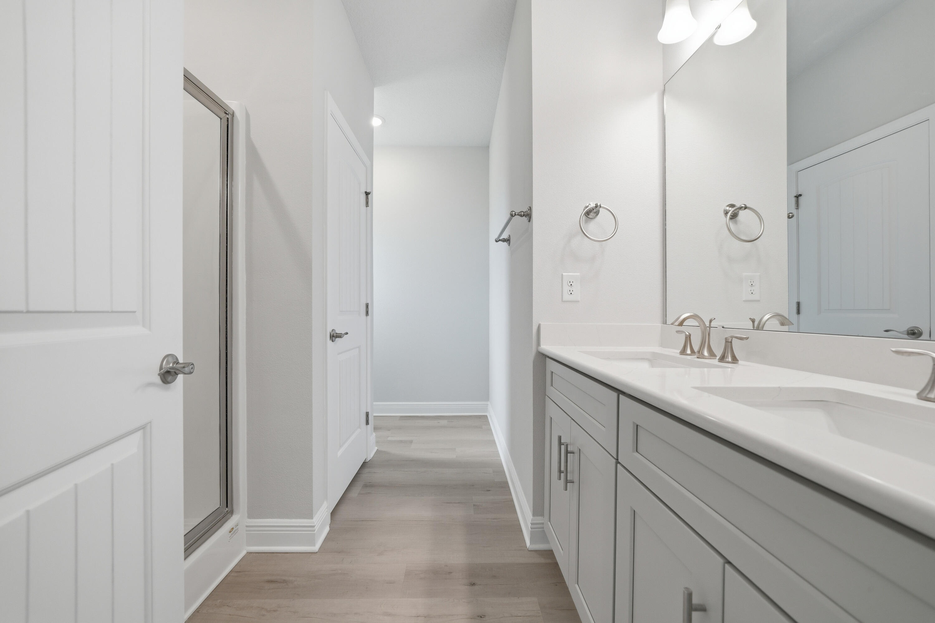 THE BLUFFS AT LAFAYETTE - Residential Lease