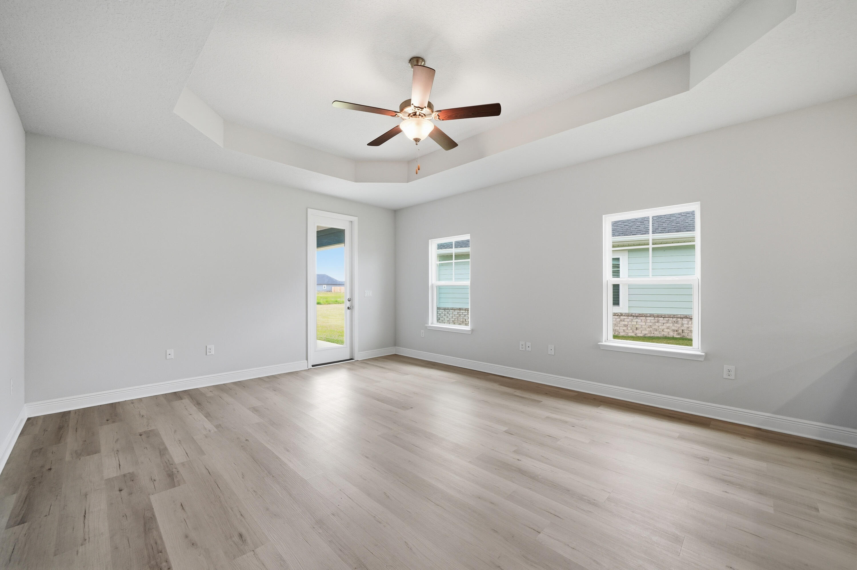 THE BLUFFS AT LAFAYETTE - Residential Lease