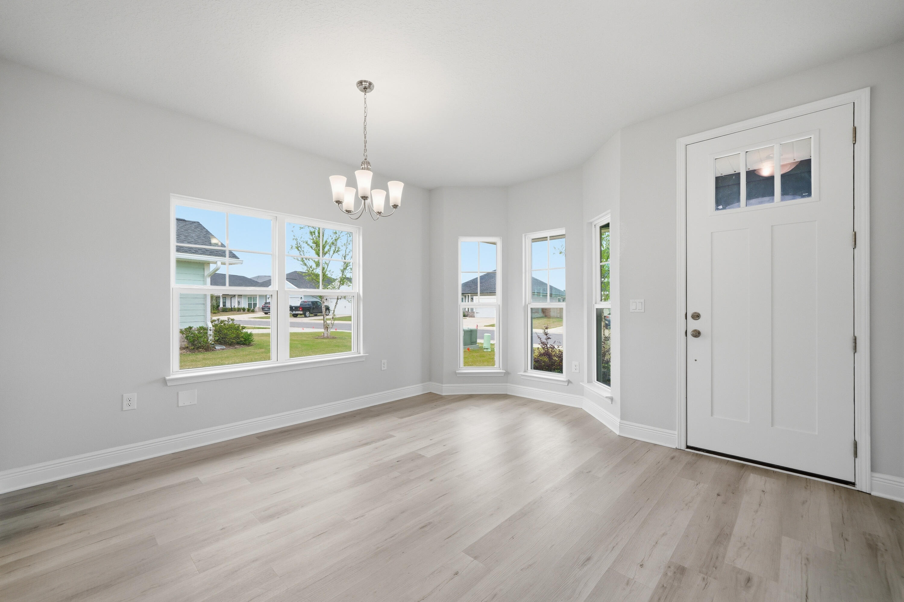 THE BLUFFS AT LAFAYETTE - Residential Lease