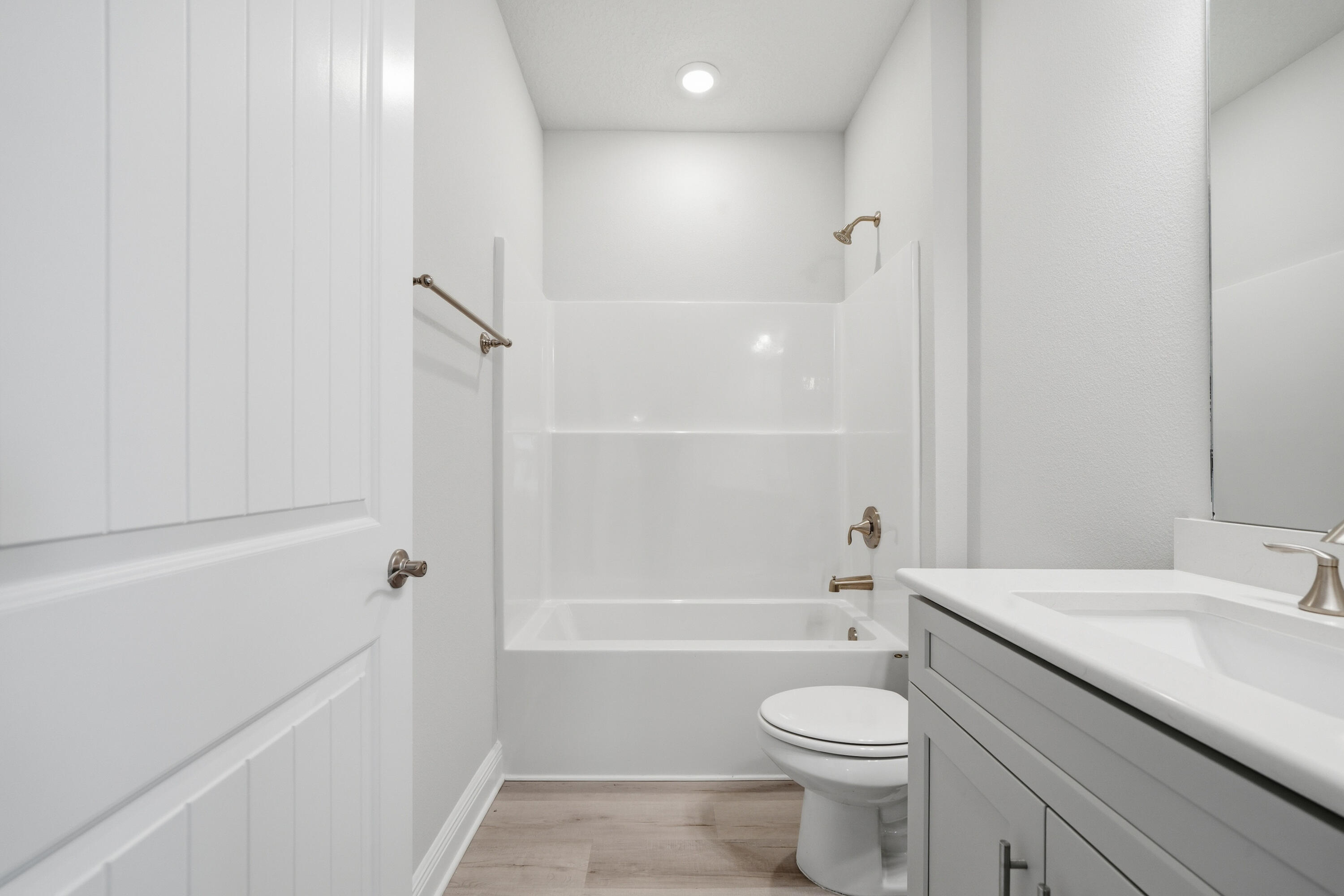 THE BLUFFS AT LAFAYETTE - Residential Lease