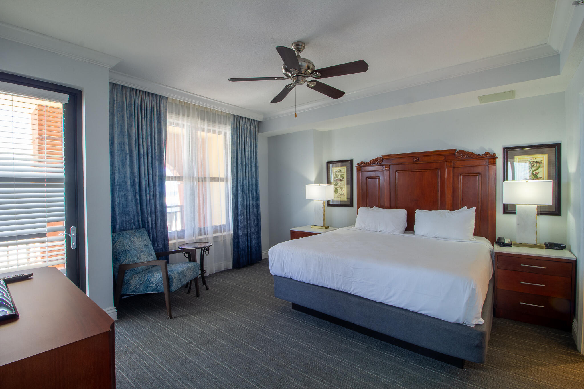 EMERALD GRANDE - Residential