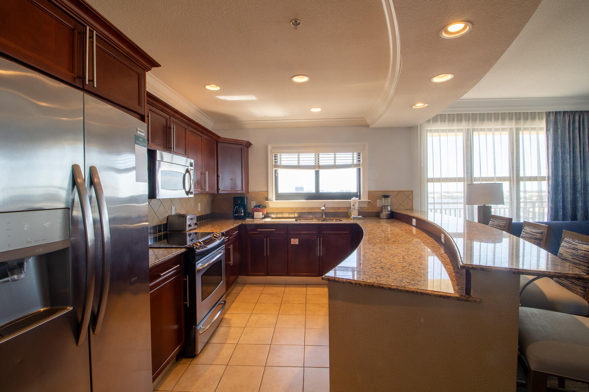 EMERALD GRANDE - Residential