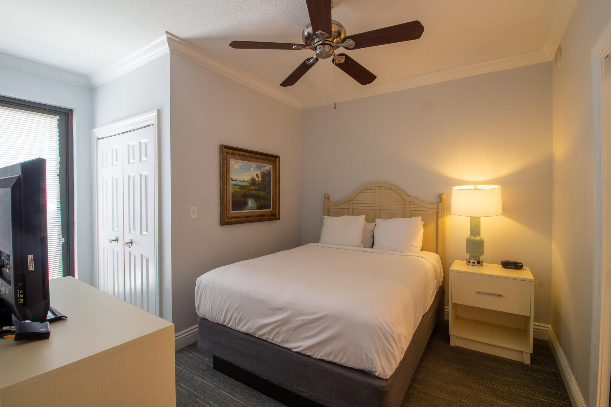 EMERALD GRANDE - Residential