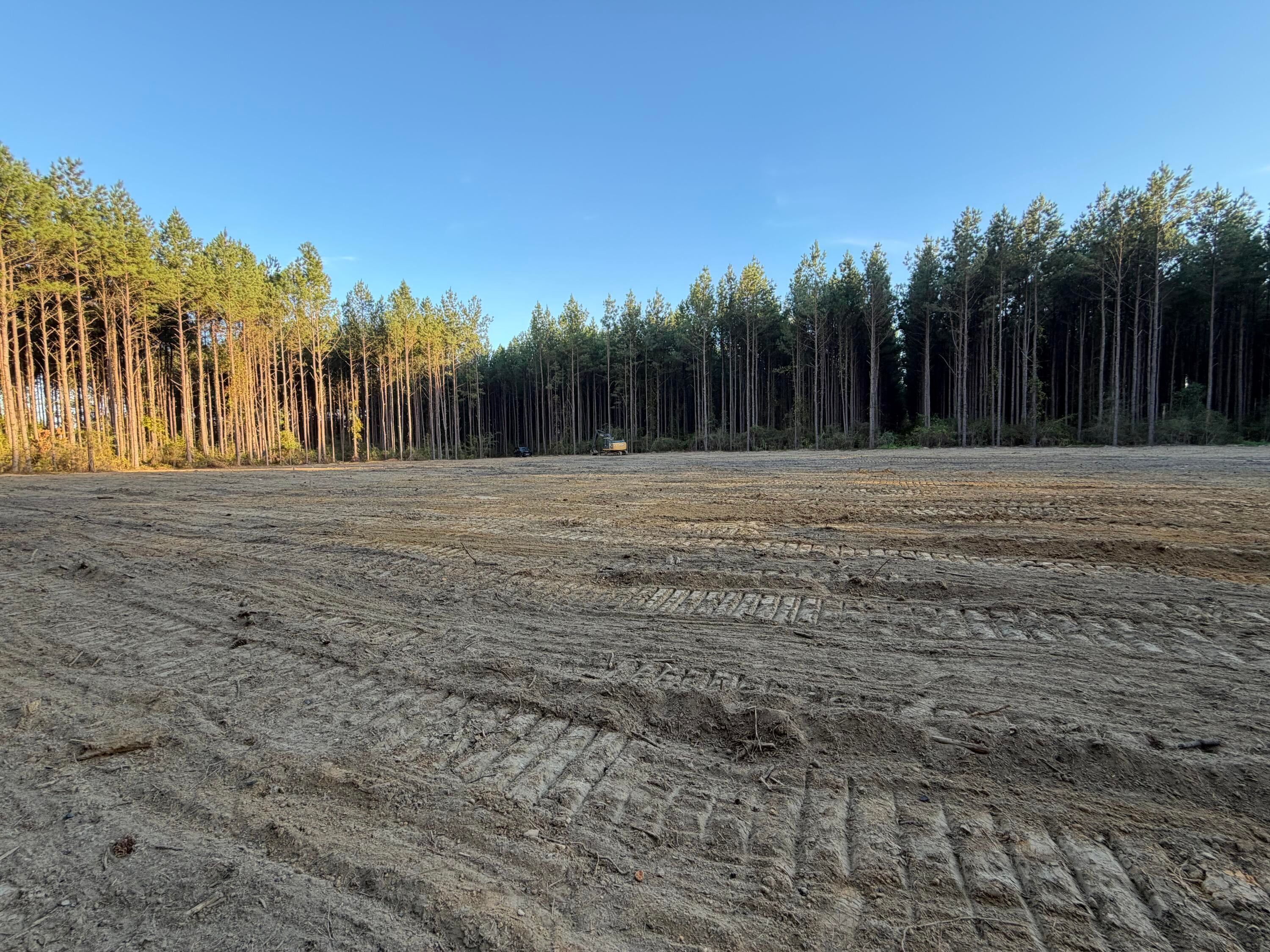 10 Acres County Line Road Road