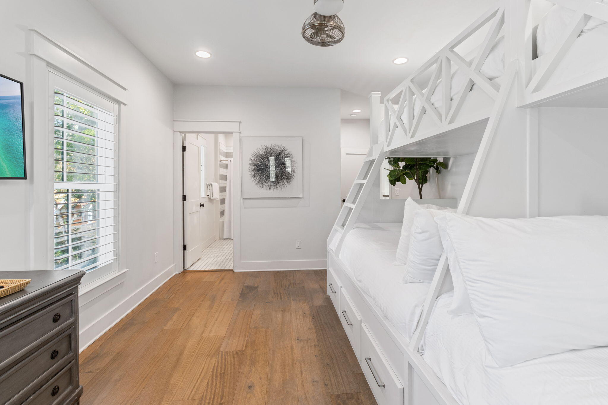 MAGNOLIA COTTAGES BY THE SEA - Residential