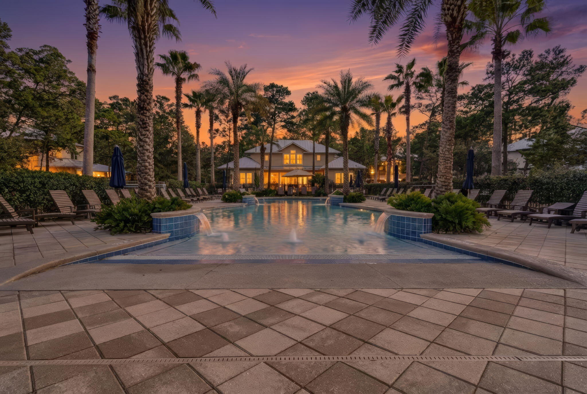 MAGNOLIA COTTAGES BY THE SEA - Residential