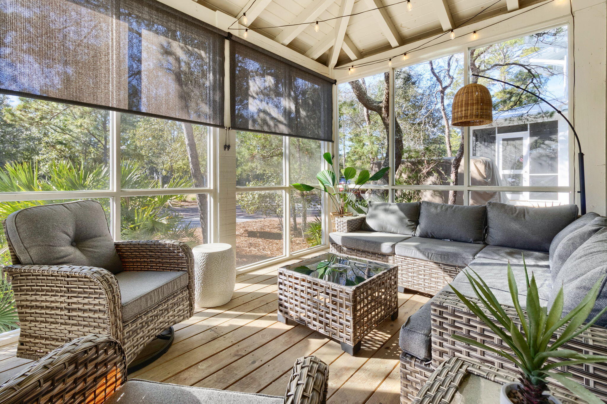 MAGNOLIA COTTAGES BY THE SEA - Residential