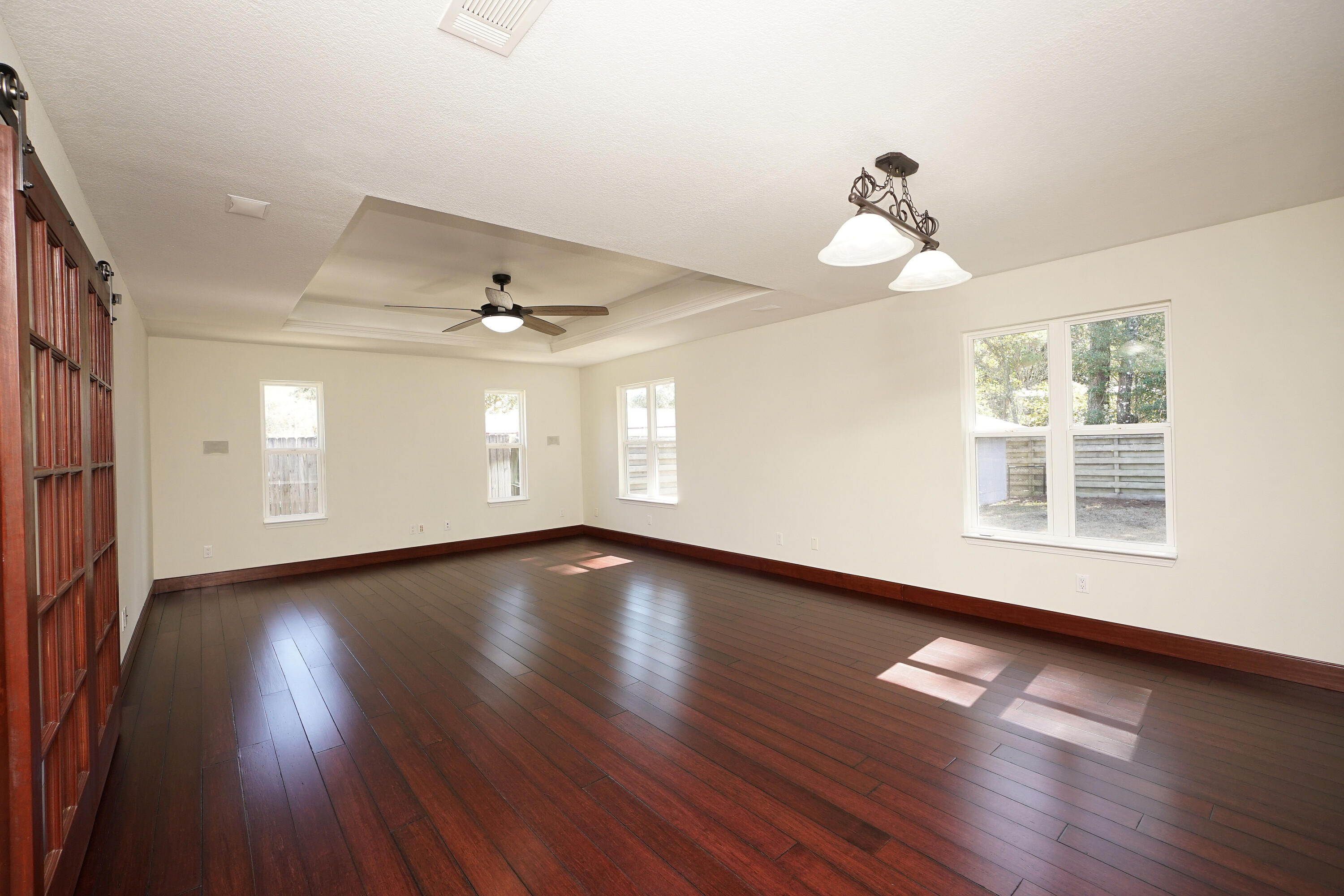 PINEWOOD ESTATES 2 - Residential