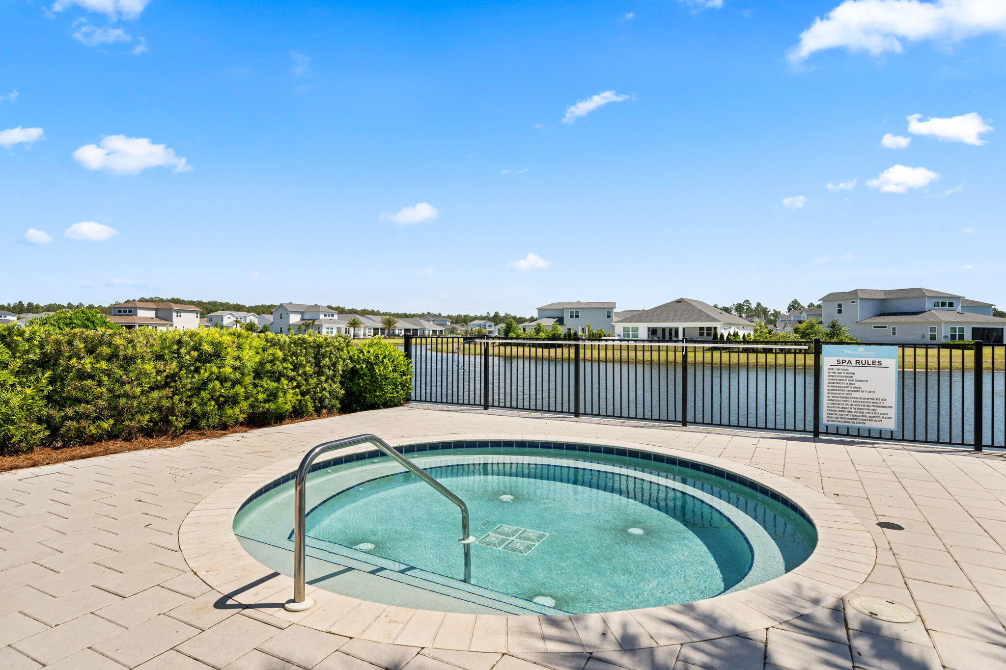 WATERSOUND ORIGINS- NATUREWALK - Residential