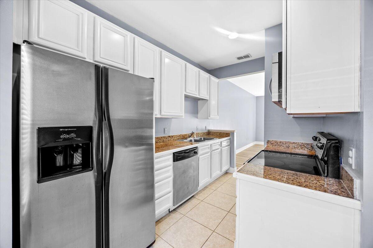 Palms of Freeport - Residential Lease