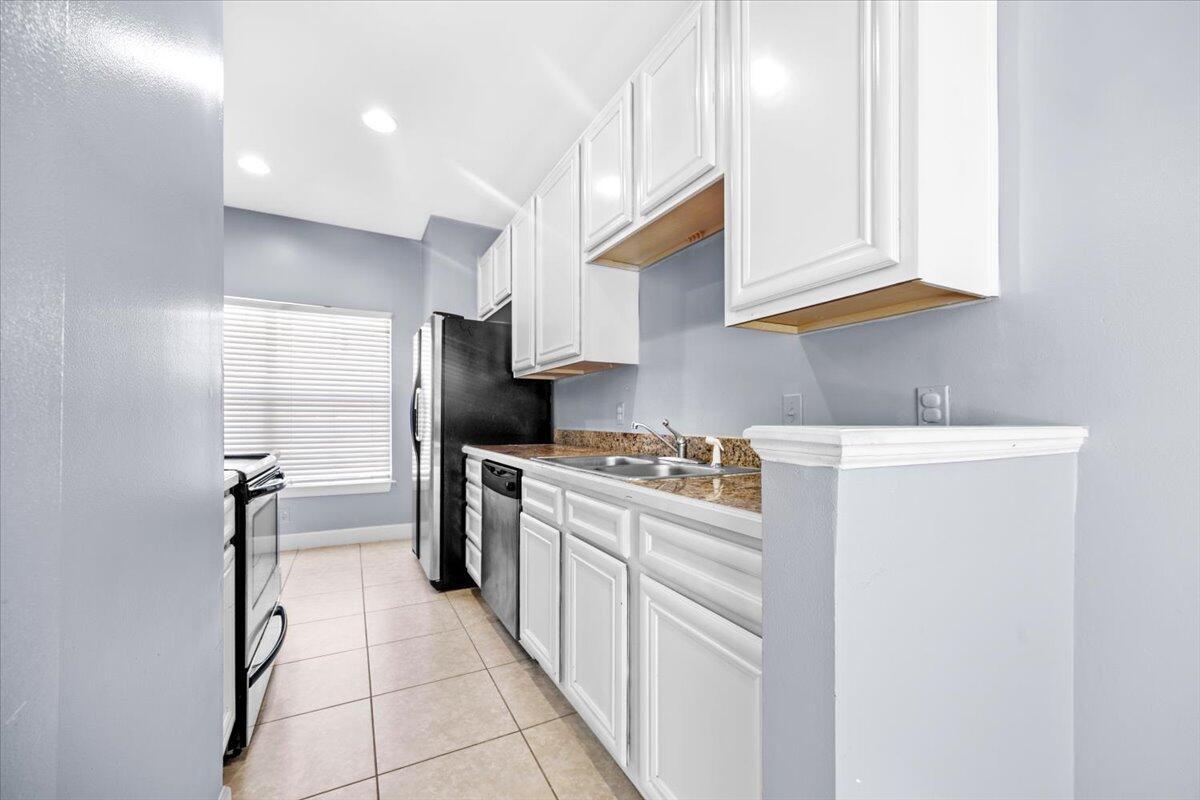 Palms of Freeport - Residential Lease