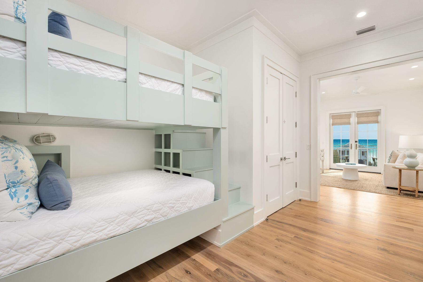 SEACREST - Residential