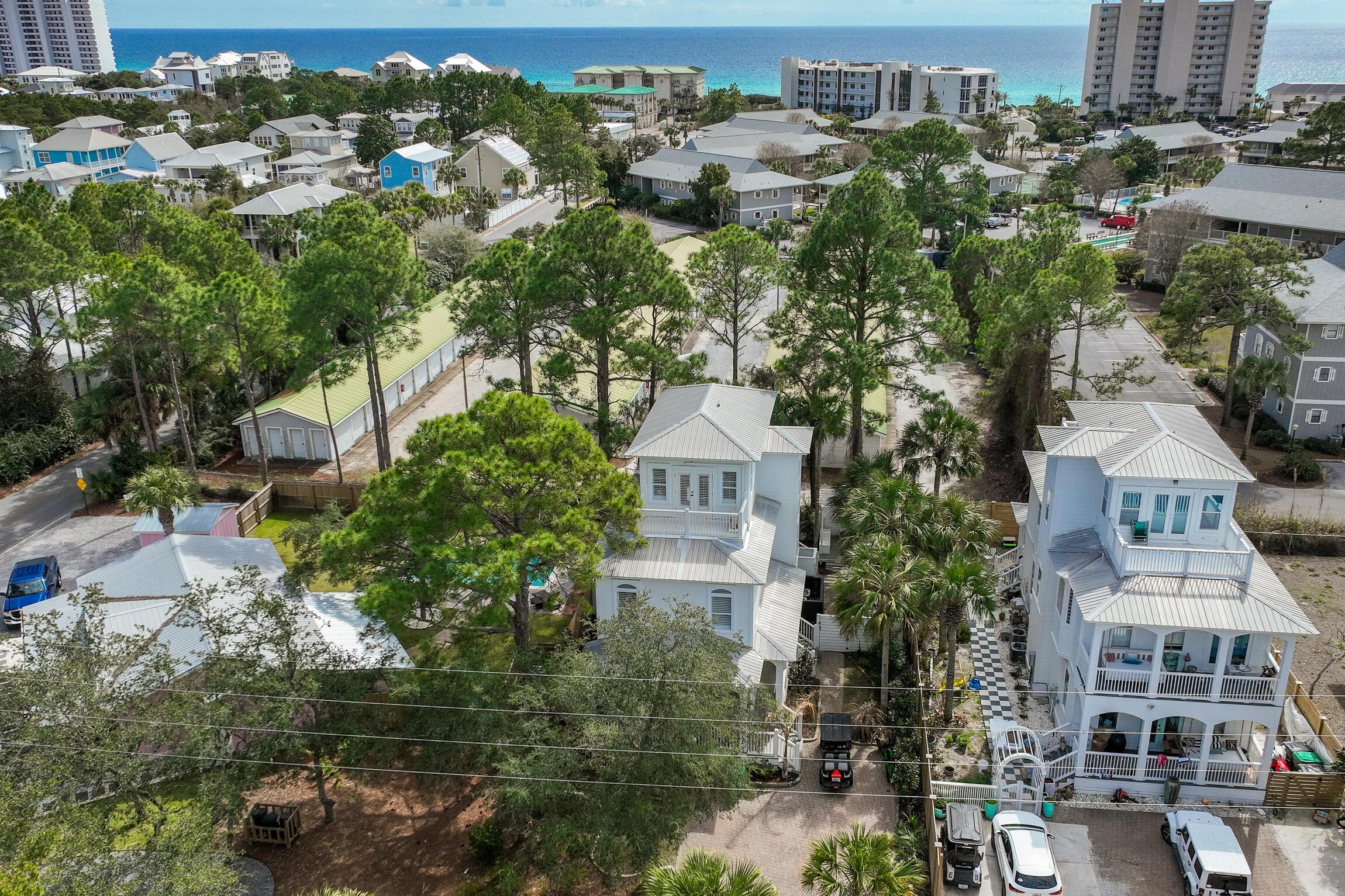 NO RECORDED SUBDIVISION - Residential