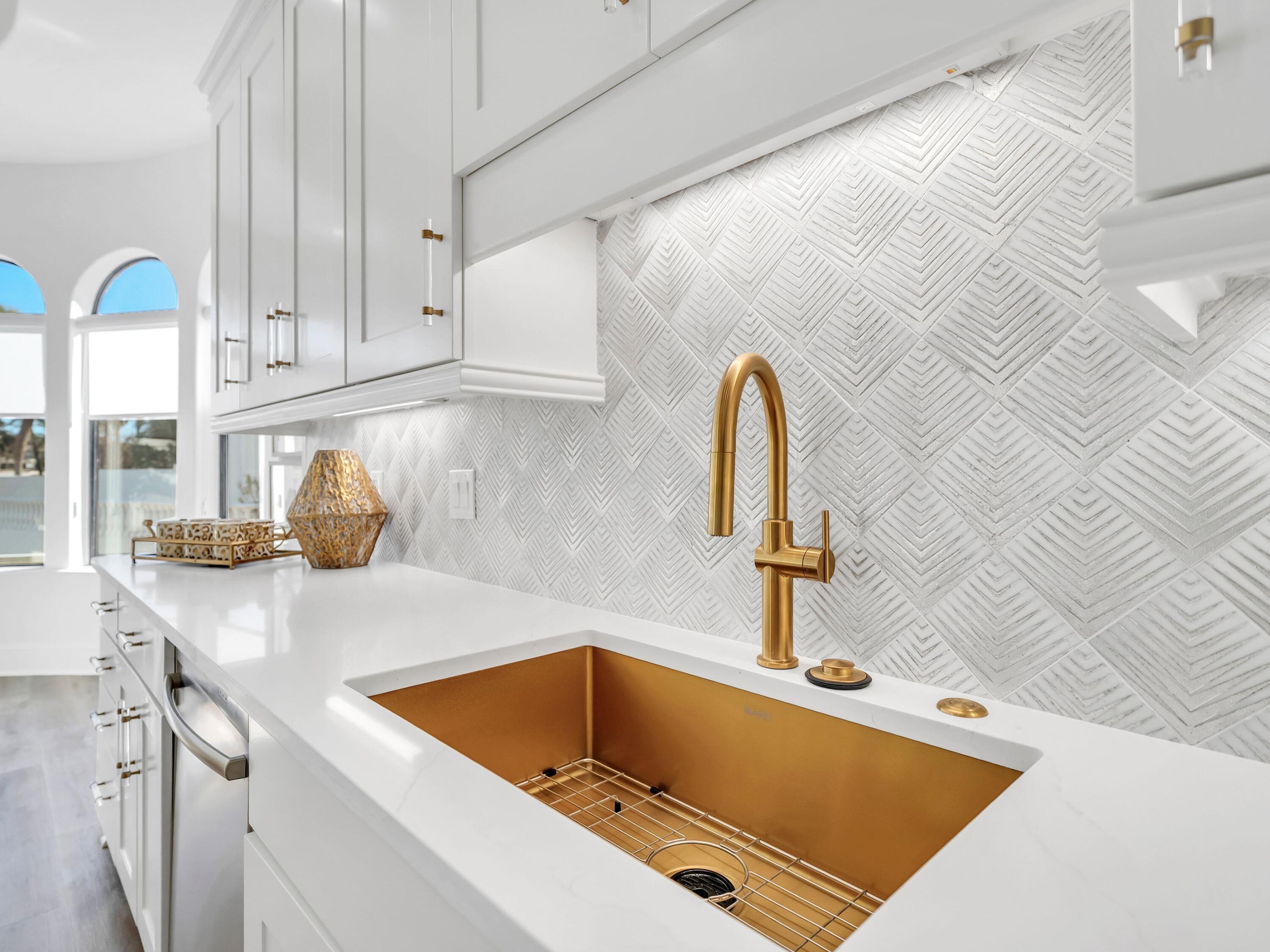 FOUNTAINS AT SANDESTIN - Residential