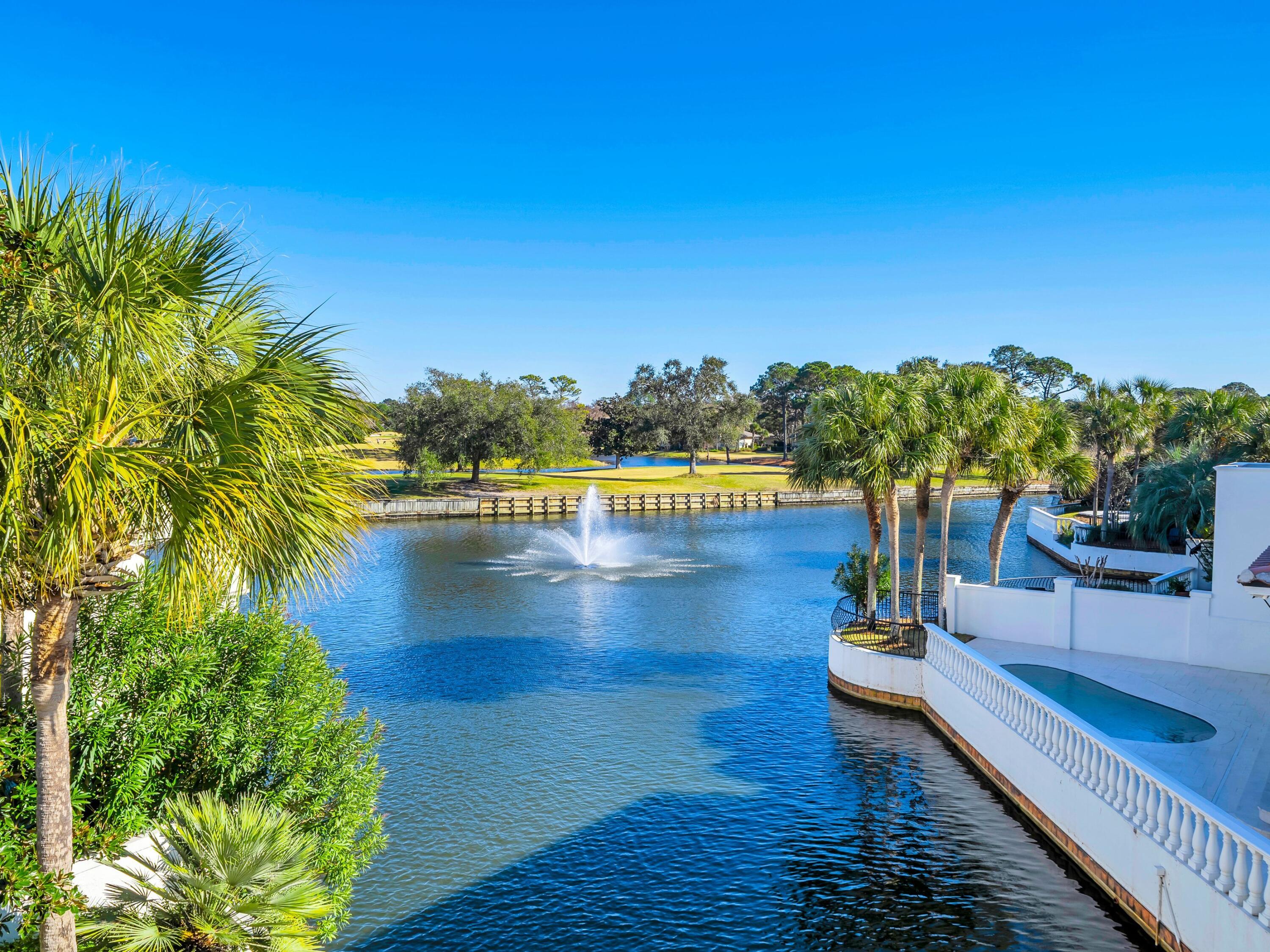 FOUNTAINS AT SANDESTIN - Residential