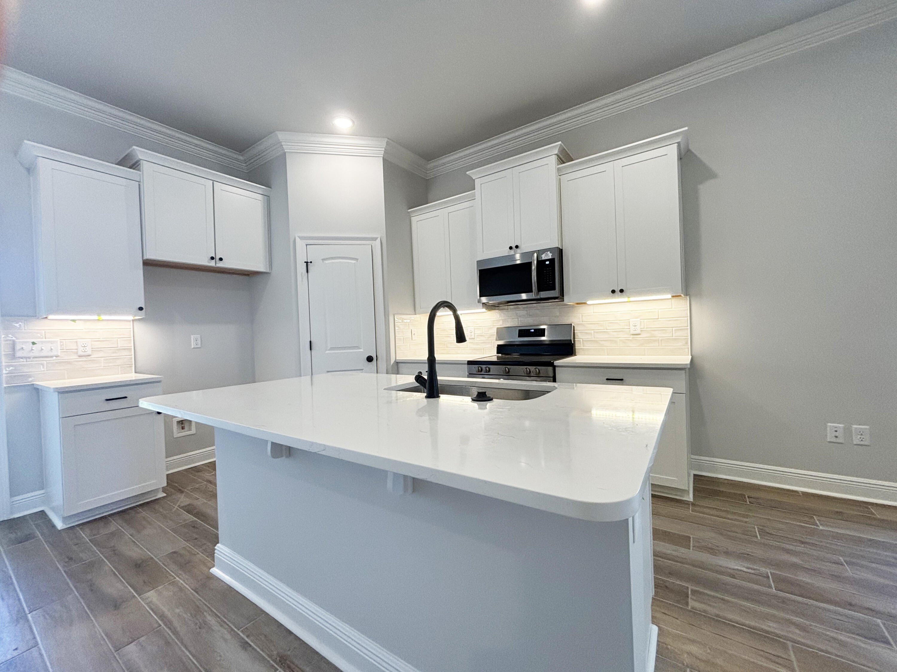 NATUREVIEW PH I - Residential