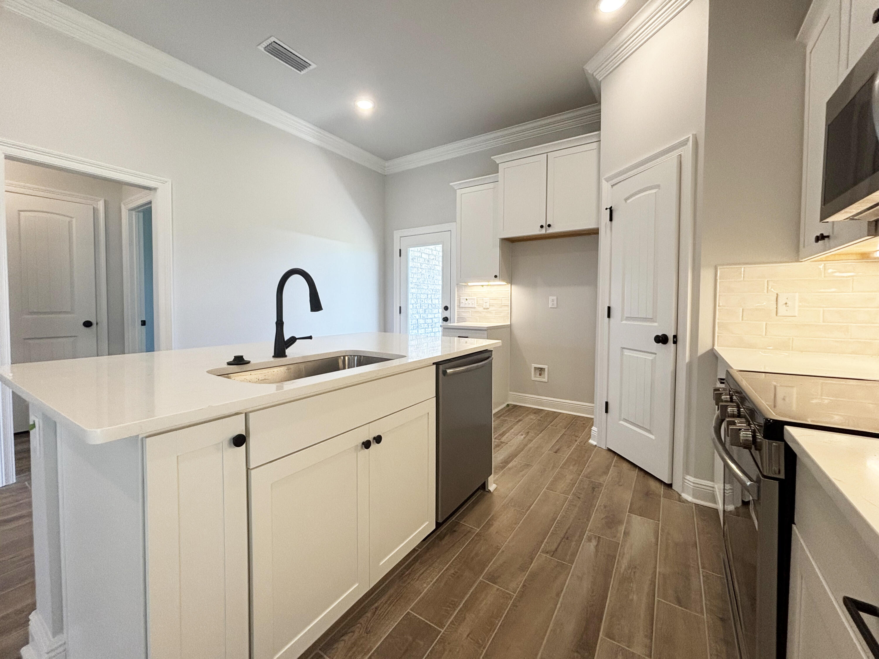 NATUREVIEW PH I - Residential