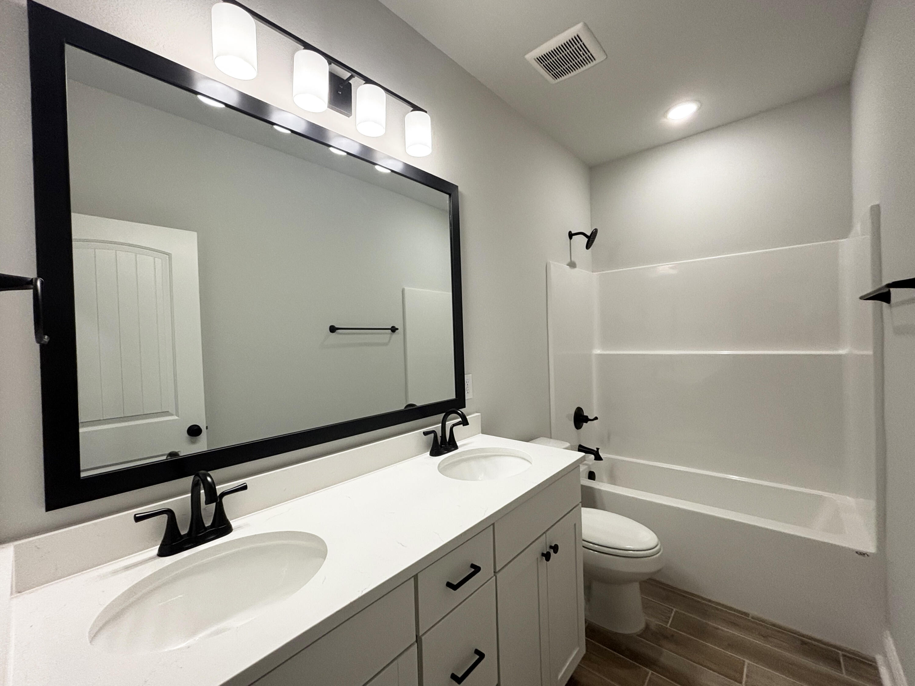 NATUREVIEW PH I - Residential